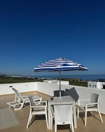 Crystal Joya Penthouse