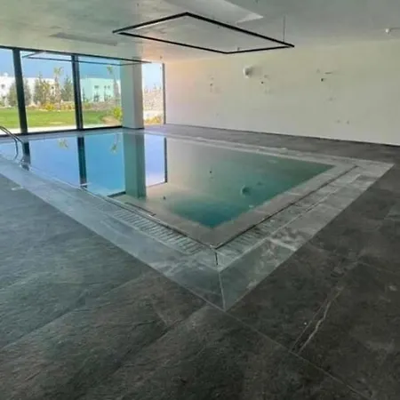 Crystal Joya Penthouse Küçükerenköy